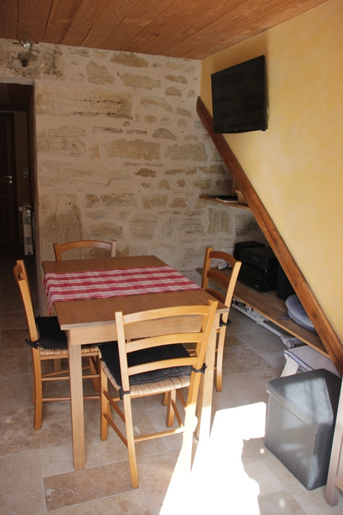 gite puy-de-dome salon