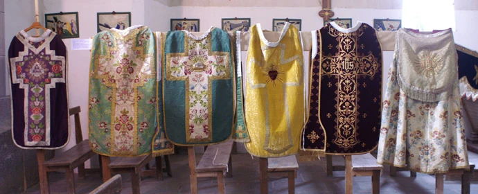 Vêtements et ornements
